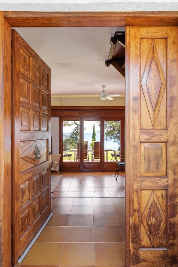 Luna Villa Private Beach Nea Irakleia Extérieur photo