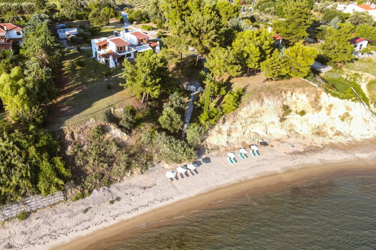 Luna Villa Private Beach Nea Irakleia Extérieur photo